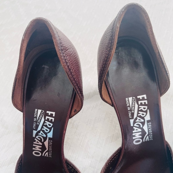 Salvatore Ferragamo Women's Leather Brown Heels Size 8.5B - Picture 5 of 9